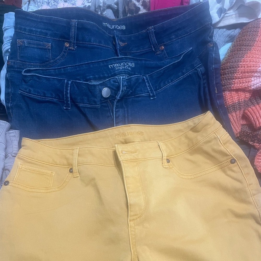 Lot of Maurice’s denim